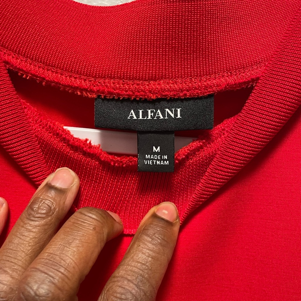 Blouse - Picture 2 of 3